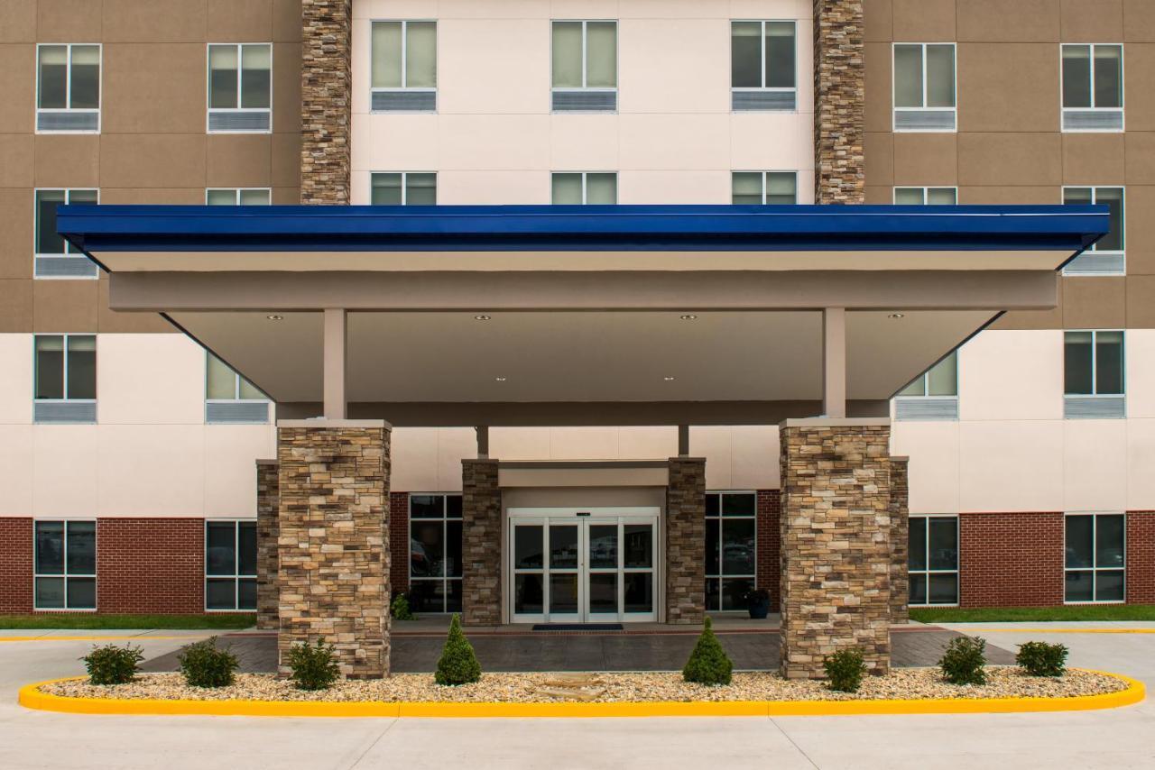 Holiday Inn Express Troy By Ihg Exterior foto