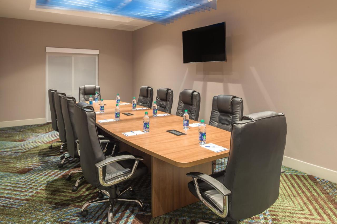Holiday Inn Express Troy By Ihg Exterior foto